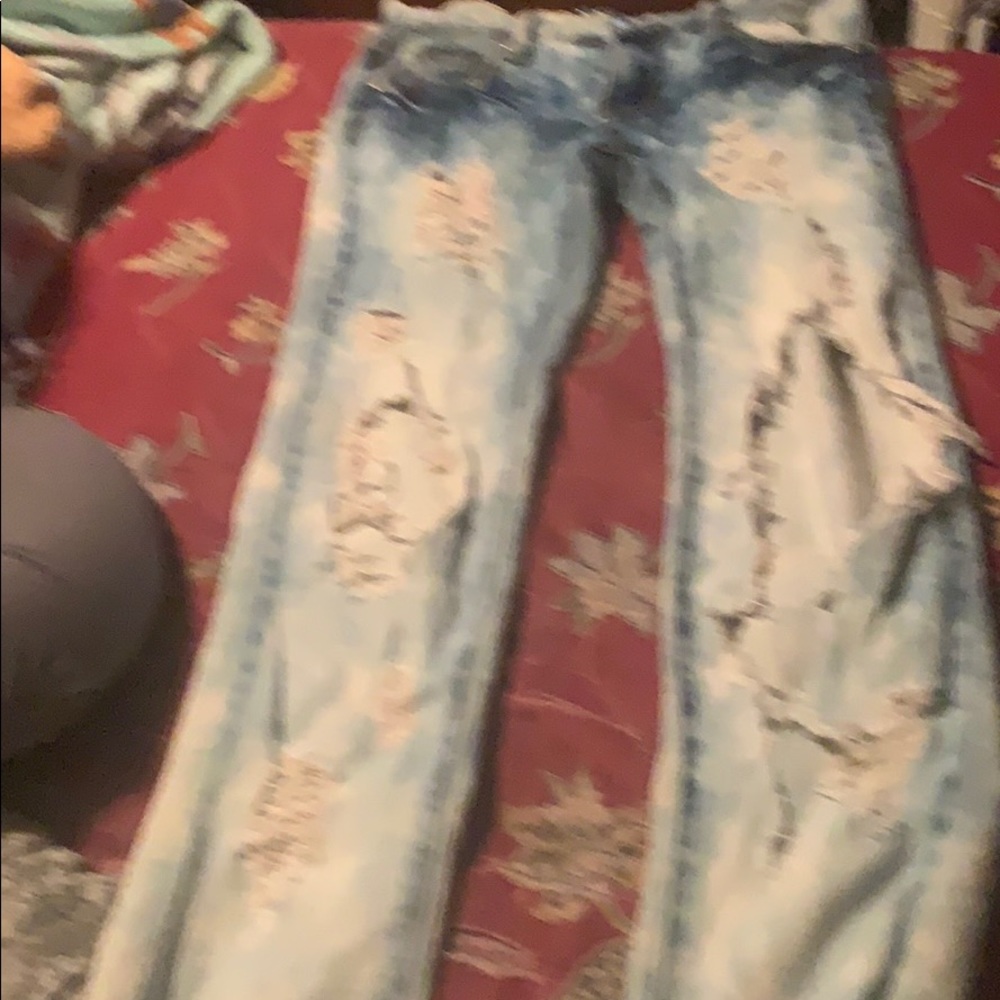Rip jeans